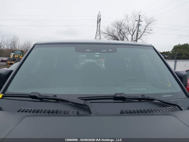 SALEX7EU8S2386978 Land Rover Defender 110
