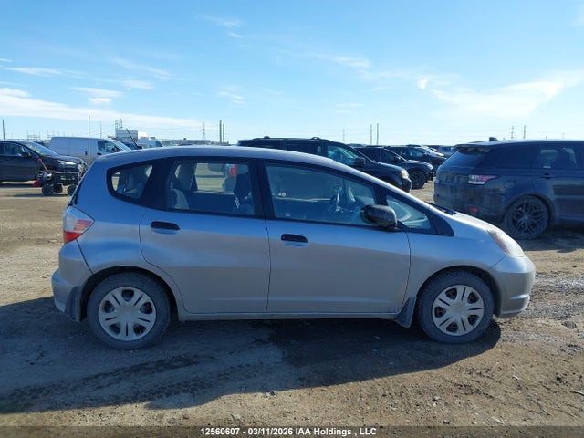 12560607 :رقم المزاد ، JHMGE88219S805929 vin ، 2009 Honda Fit Dx/dx-a/lx مزاد بيع