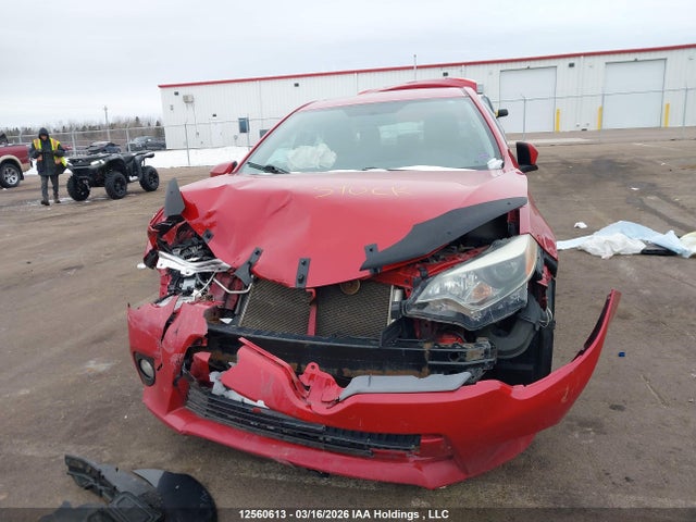 12560613 :رقم المزاد ، 2T1BURHE7FC247130 vin ، 2015 Toyota Corolla L/le/le Pls/prm/s/s Pls مزاد بيع