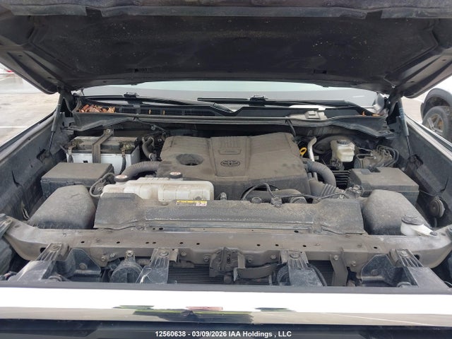 Продаж на аукціоні авто 2022 Toyota Tundra, vin: 5TFLA5DB6NX006516, номер лоту: 12560638