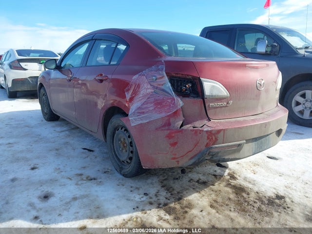 12560659 :رقم المزاد ، JM1BL1UF0B1413960 vin ، 2011 Mazda Mazda3 Gx مزاد بيع
