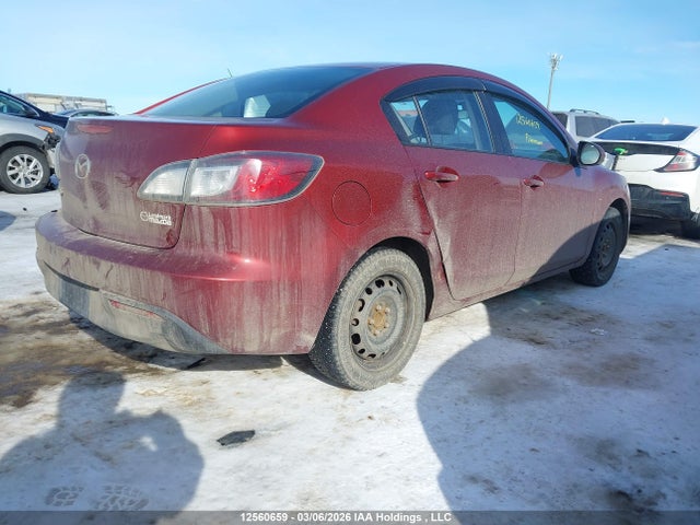 12560659 :رقم المزاد ، JM1BL1UF0B1413960 vin ، 2011 Mazda Mazda3 Gx مزاد بيع