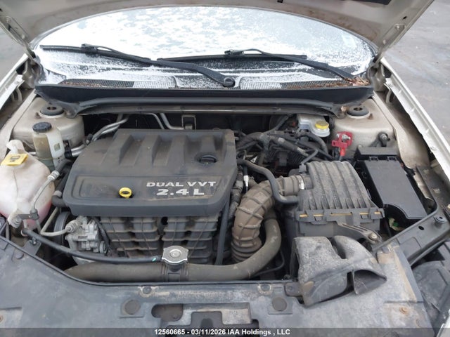 Продажа на аукционе авто 2013 Chrysler 200 Lx, vin: 1C3CCBAB4DN645957, номер лота: 12560665