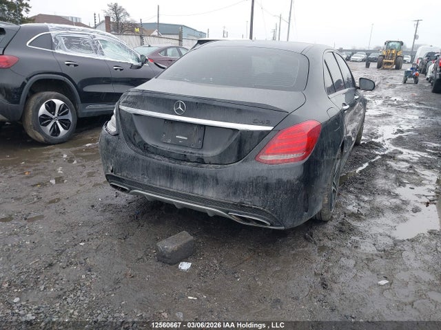 55SWF6EB0HU202273 Mercedes-Benz C 43 4mati Amg