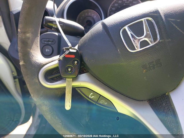 12560671 :رقم المزاد ، LUCGE8H53D3009242 vin ، 2013 Honda Fit Lx مزاد بيع