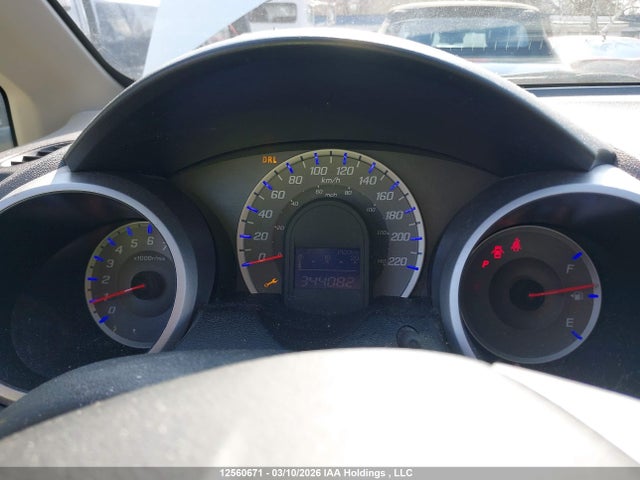 12560671 :رقم المزاد ، LUCGE8H53D3009242 vin ، 2013 Honda Fit Lx مزاد بيع