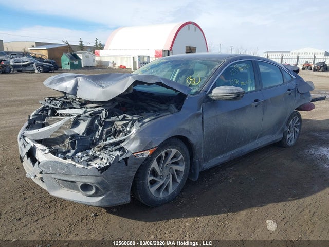 12560680 :رقم المزاد ، 2HGFC2F68JH022268 vin ، 2018 Honda Civic مزاد بيع