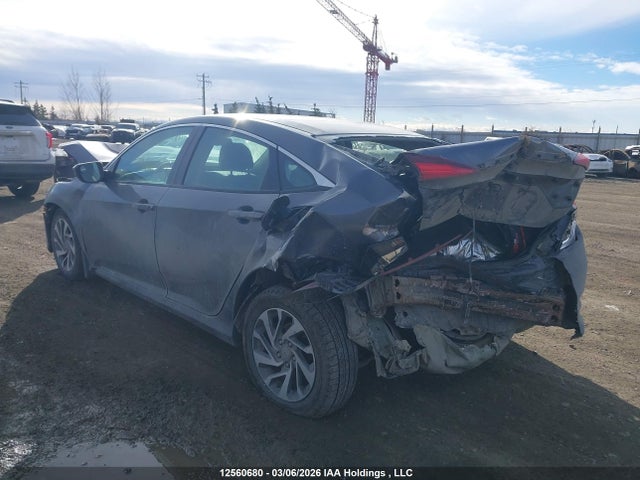 12560680 :رقم المزاد ، 2HGFC2F68JH022268 vin ، 2018 Honda Civic مزاد بيع