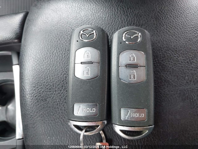 JM1BN1L75J1156717 Mazda Mazda3 50th Anniversary Edition/gs