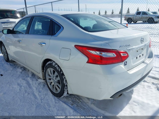 1N4AL3AP4HN328759 Nissan Altima 2.5/s/sv/sl/sr