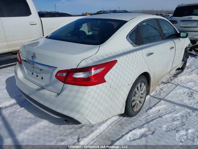 1N4AL3AP4HN328759 Nissan Altima 2.5/s/sv/sl/sr