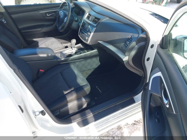 1N4AL3AP4HN328759 Nissan Altima 2.5/s/sv/sl/sr