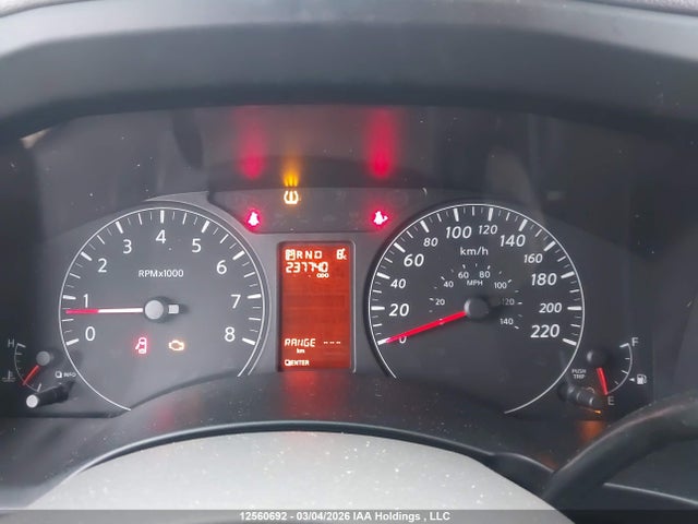 1N6BF0KM6HN803060 Nissan Nv Cargo Nv1500 S V6
