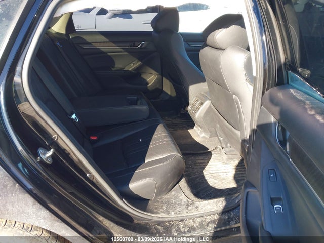 1HGCV1F96LA804068 Honda Accord Touring