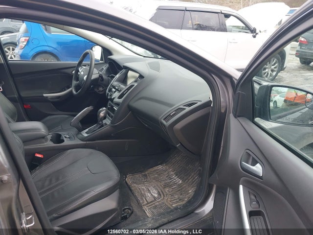 12560702 :رقم المزاد ، 1FADP3K29DL238310 vin ، 2013 Ford Focus Se مزاد بيع