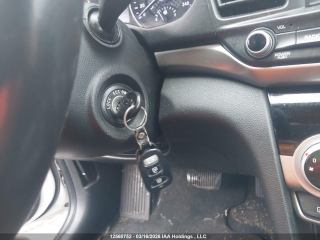 KMHD84LF6LU041842 Hyundai Elantra Preferred Auto Ivt