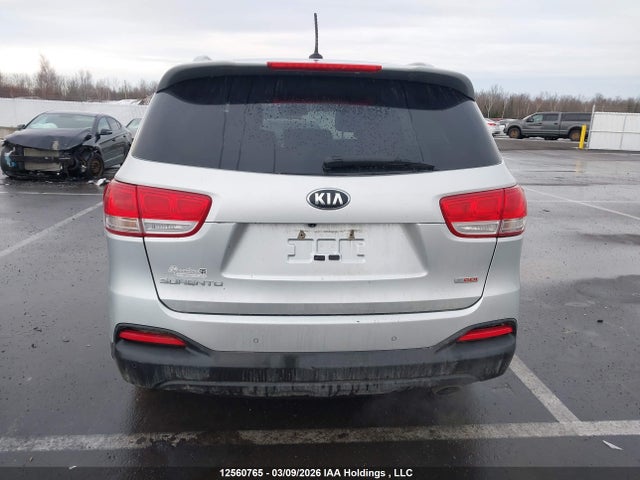 5XYPGDA18GG054725 KIA Sorento