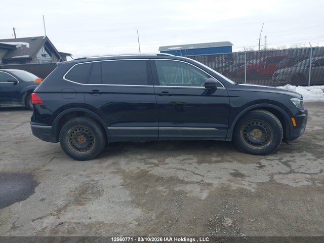 3VV4B7AX1KM134579 Volkswagen Tiguan Highline