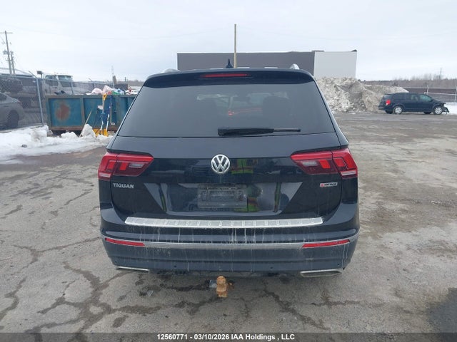 3VV4B7AX1KM134579 Volkswagen Tiguan Highline