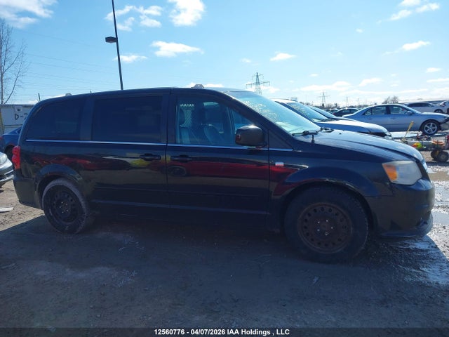 2C4RDGBG3ER311708 Dodge Grand Caravan Se/sxt