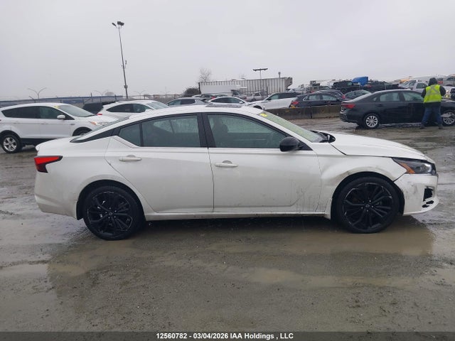 1N4BL4CW6PN355426 Nissan ALTIMA SR