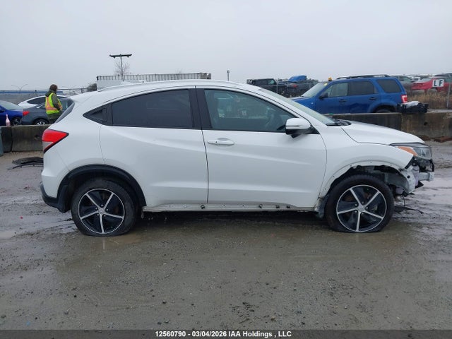 3CZRU6H27NM104505 Honda HR-V SPORT