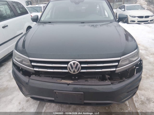 3VV4B7AX1LM065135 Volkswagen Tiguan Sel Premium R-line