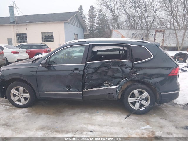 3VV4B7AX1LM065135 Volkswagen Tiguan Sel Premium R-line