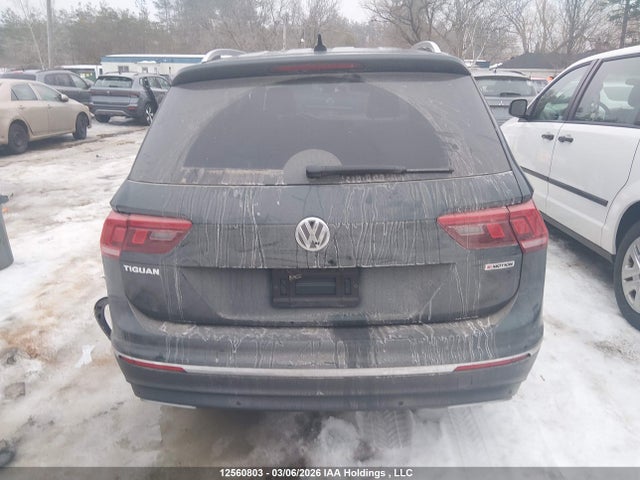3VV4B7AX1LM065135 Volkswagen Tiguan Sel Premium R-line