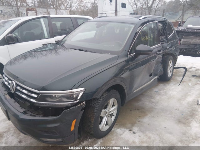 3VV4B7AX1LM065135 Volkswagen Tiguan Sel Premium R-line