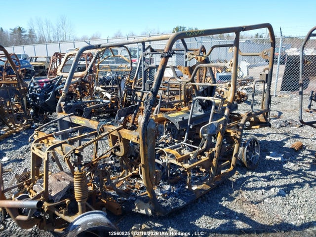 5Y4AN14W4JA300363 Yamaha Yxf850 Es