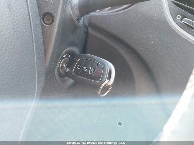 5XYZUDLB9HG476219 Hyundai SANTA FE SPORT