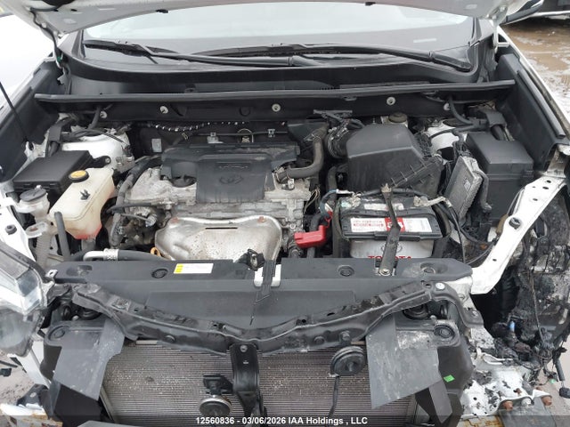 12560836 :رقم المزاد ، 2T3RFREVXJW787387 vin ، 2018 Toyota Rav4 Xle مزاد بيع