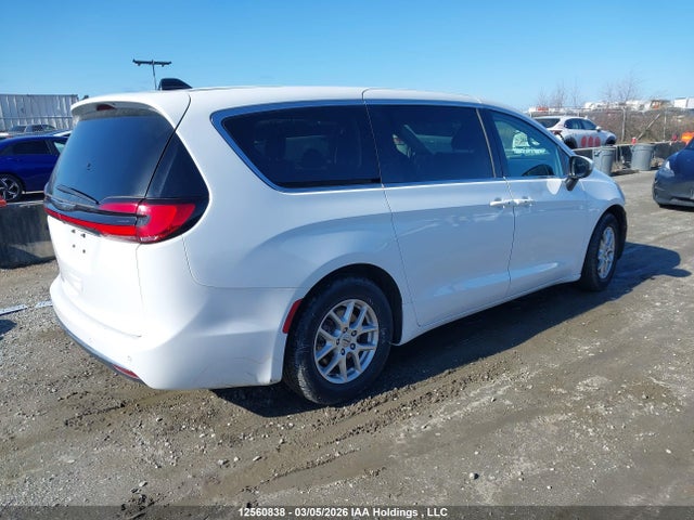 Chrysler Pacifica Touring L 2023 2C4RC1BG2PR557863 Image 4