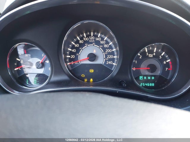 2014 Chrysler 200 Limited მანქანა იყიდება აუქციონზე, vin: 1C3CCBCG3EN194305, აუქციონის ნომერი: 12560842