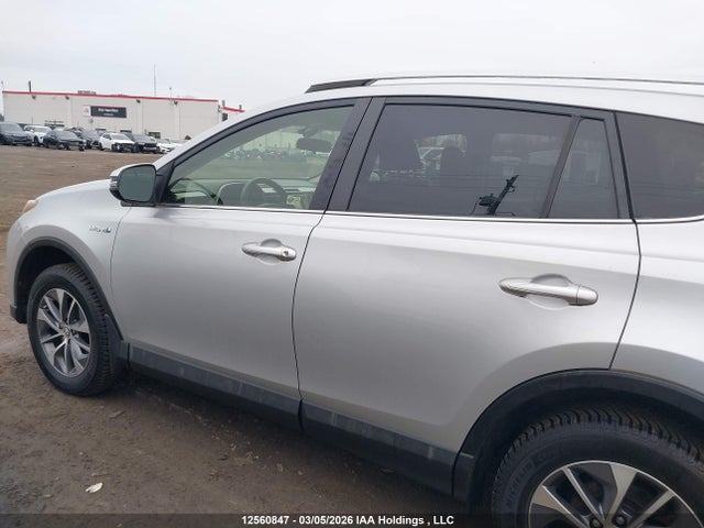 JTMRJREV8GD015765 Toyota Rav4 Hv Xle