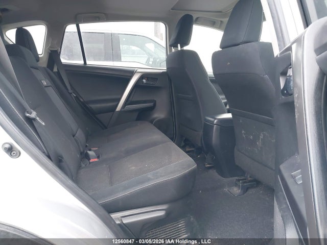 JTMRJREV8GD015765 Toyota Rav4 Hv Xle