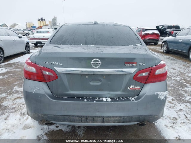 2018 Nissan Altima მანქანა იყიდება აუქციონზე, vin: 1N4AL3AP4JC185359, აუქციონის ნომერი: 12560862
