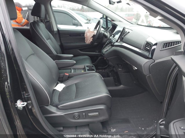 5FNRL6H84NB500537 Honda Odyssey