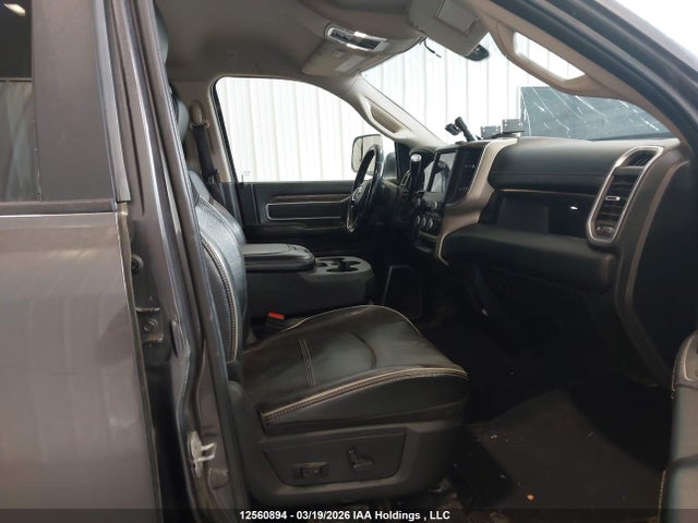 3C63R3JL9LG233055 RAM 3500 Laramie