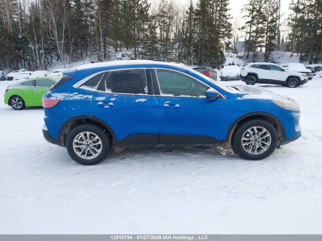 Продажа на аукционе авто 2020 Ford Escape Se, vin: 1FMCU9G62LUA01563, номер лота: 12518754