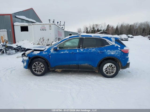 Продажа на аукционе авто 2020 Ford Escape Se, vin: 1FMCU9G62LUA01563, номер лота: 12518754