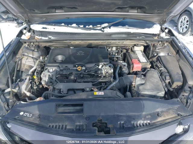 4T1G11BK8MU037825 Toyota CAMRY SE