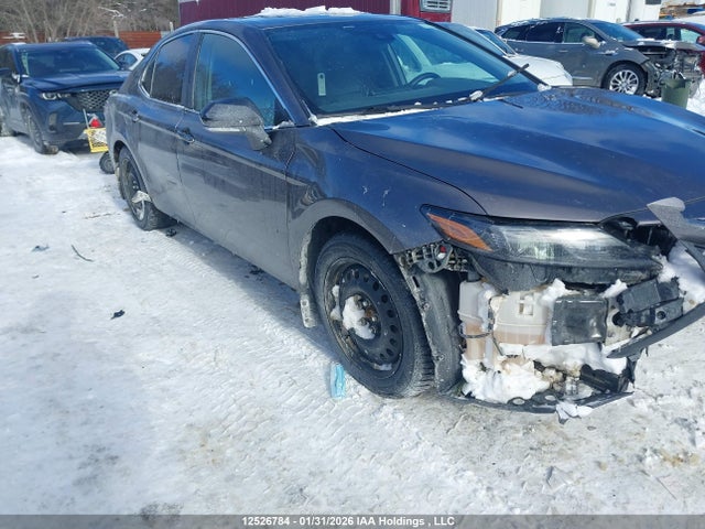 4T1G11BK8MU037825 Toyota CAMRY SE