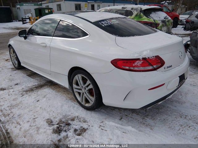 WDDWJ4KB3HF580520 Mercedes-Benz C 300 4matic