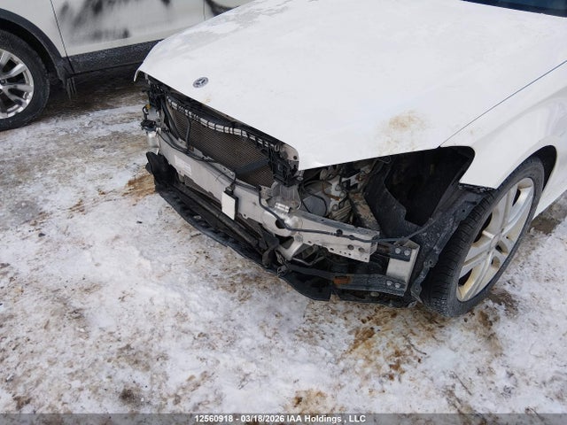 WDDWJ4KB3HF580520 Mercedes-Benz C 300 4matic