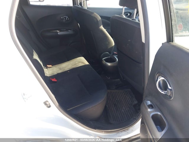 Продажа на аукционе авто 2015 Nissan Juke Sl/sv, vin: JN8AF5MVXFT555572, номер лота: 12560921