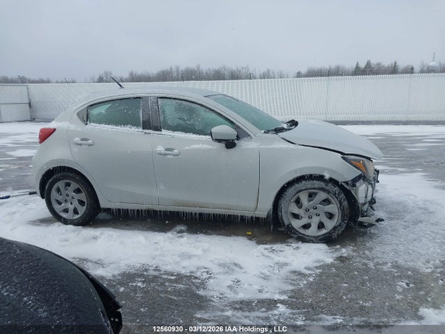 Продаж на аукціоні авто 2020 Toyota Yaris Xle, vin: 3MYDLBJV4LY717639, номер лоту: 12560930