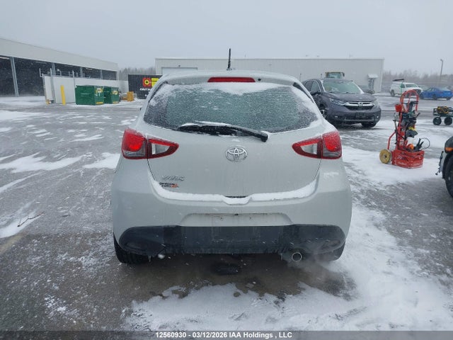 Продаж на аукціоні авто 2020 Toyota Yaris Xle, vin: 3MYDLBJV4LY717639, номер лоту: 12560930