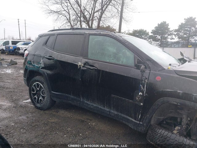 3C4NJDDNXST537321 Jeep Compass